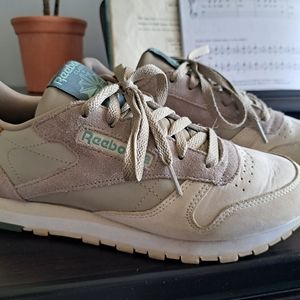 Reebok Classic - Women's 8.5